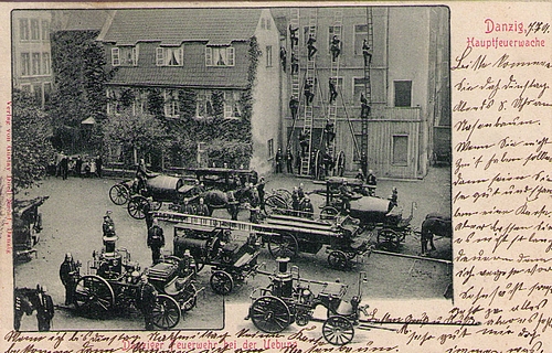 Übung der Feuerwehr auf einer Ansichtskarte aus Danzig anno 1901